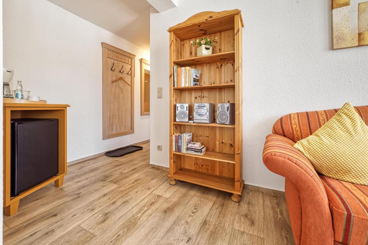 Pension Linde Prerow Exterior foto